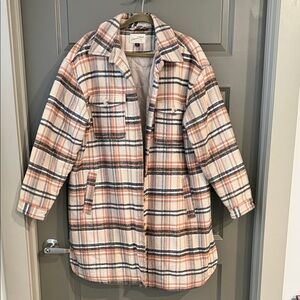 Universal Thread Goods Co. Plaid Utility Jacket in Cream and Brown